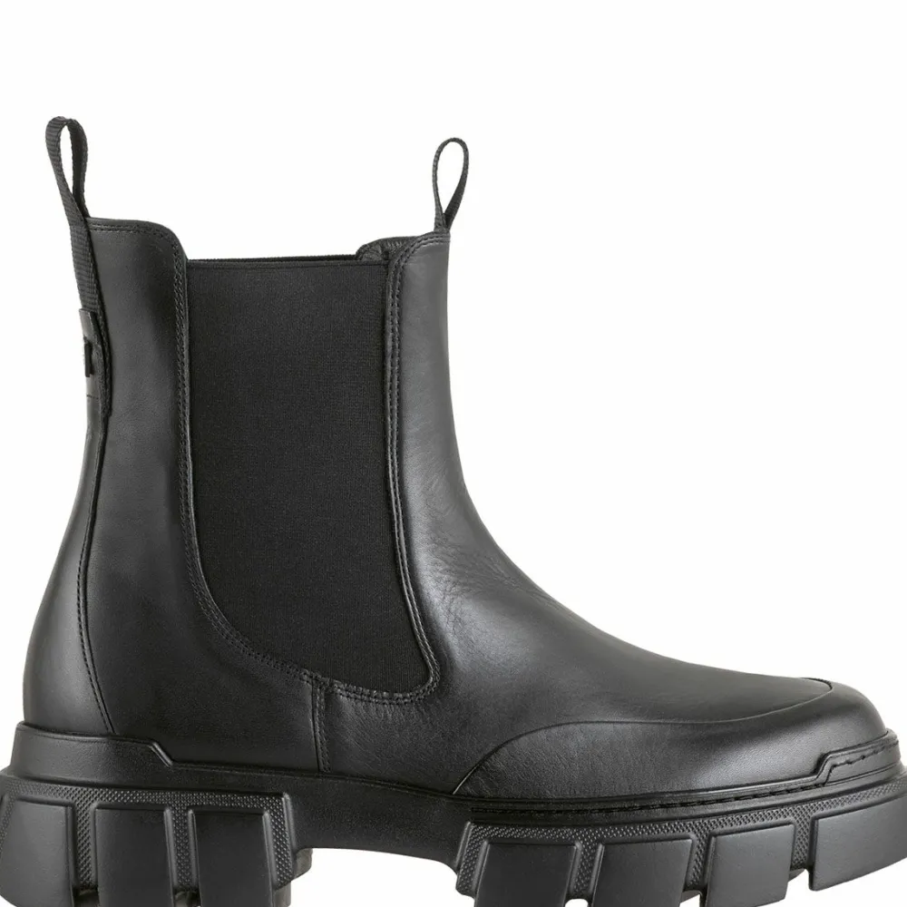 Hot Adventure Women Booties