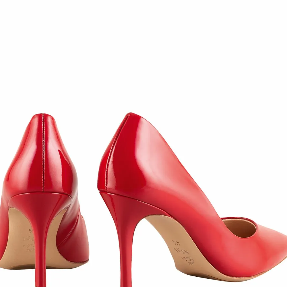 Online Boulevard 70 Women Pumps