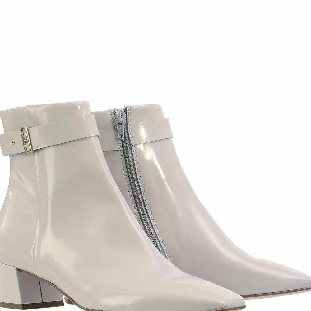 Clearance Camille Women Booties