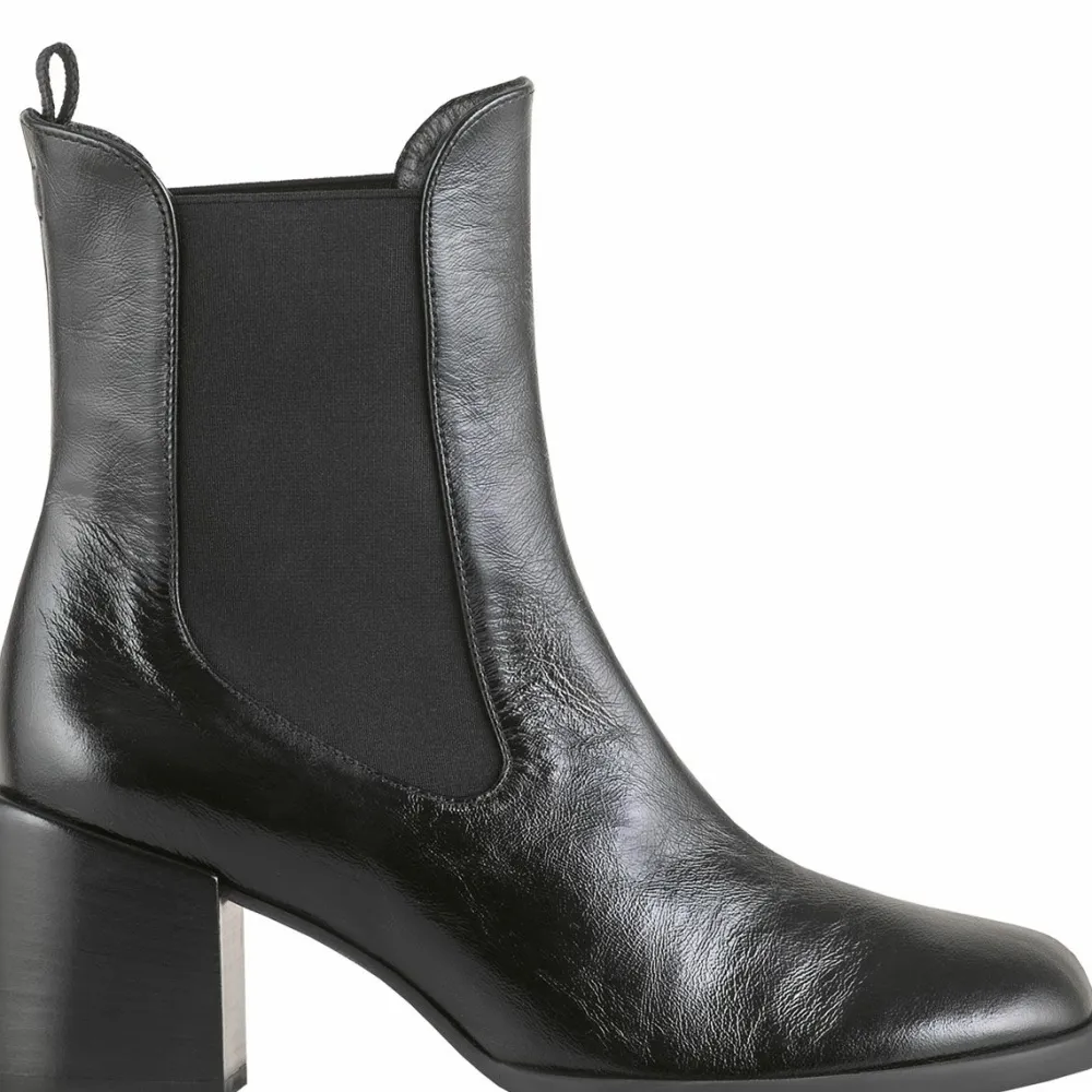 Sale Clara Women Booties