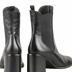 Sale Clara Women Booties