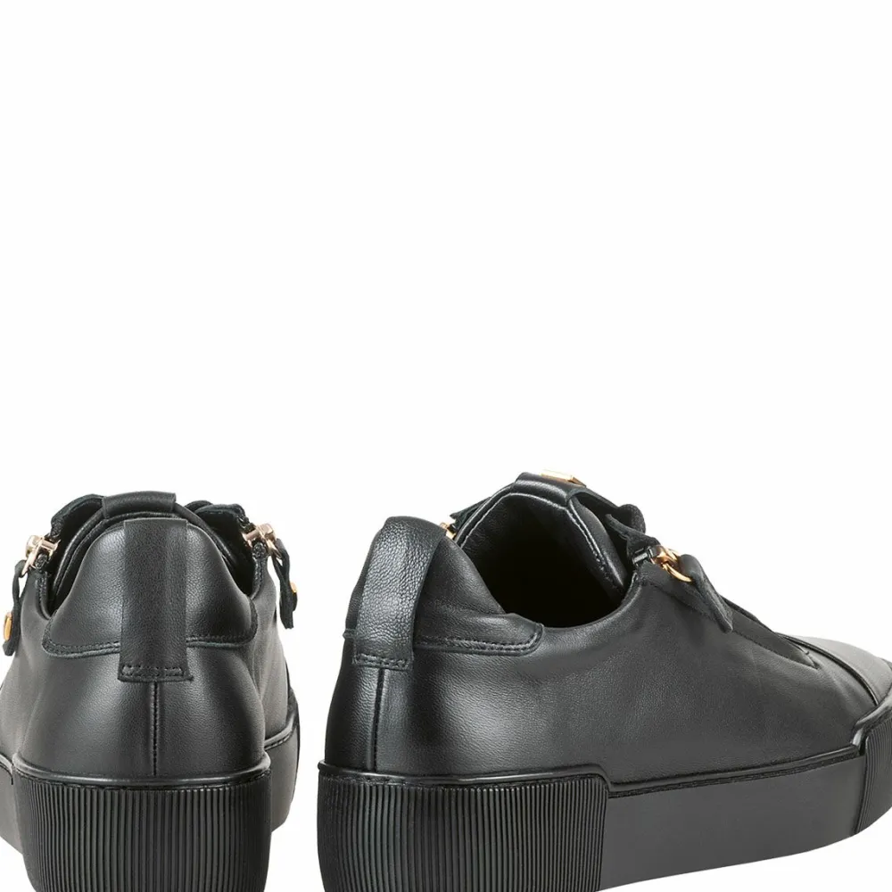 Outlet Comfy Women Sneakers