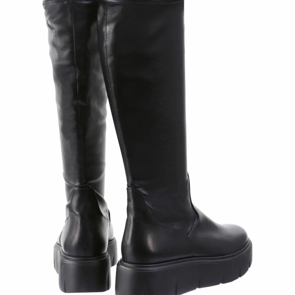 New Ezra Women Boots