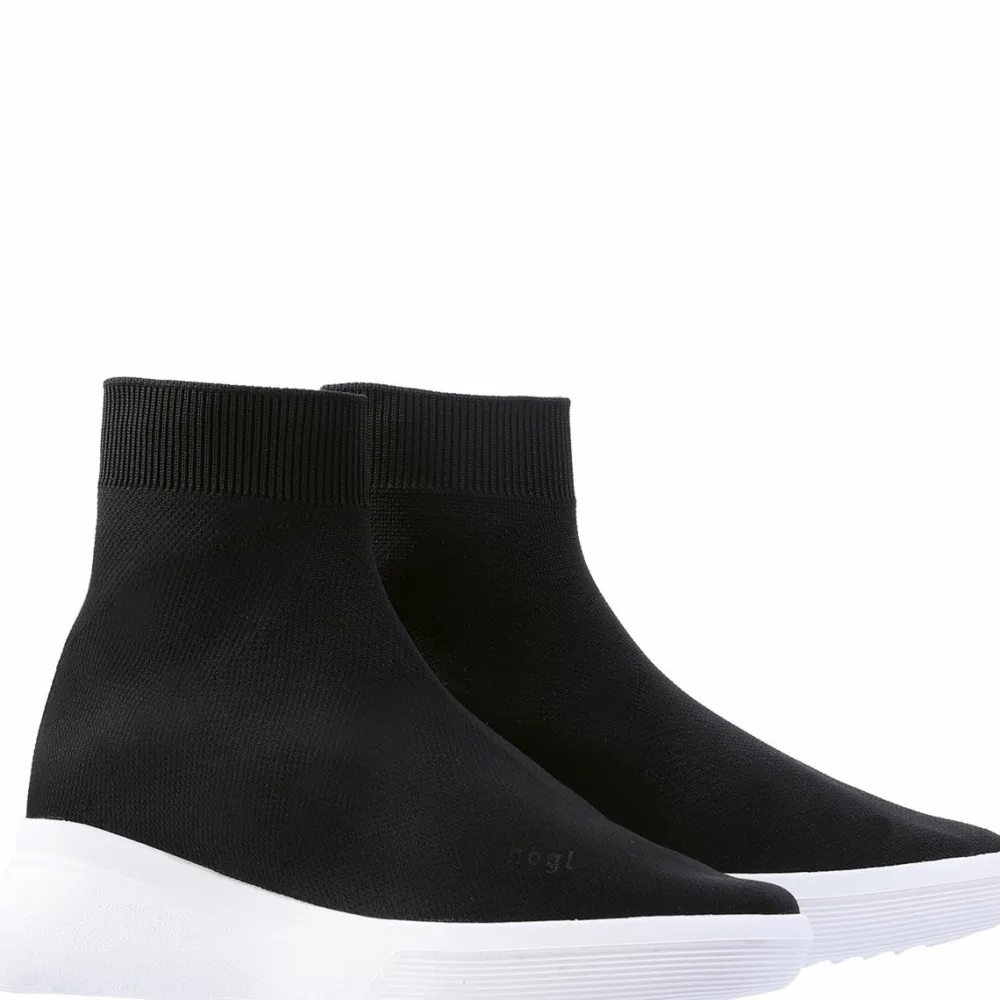 Online Finley Women Sneakers