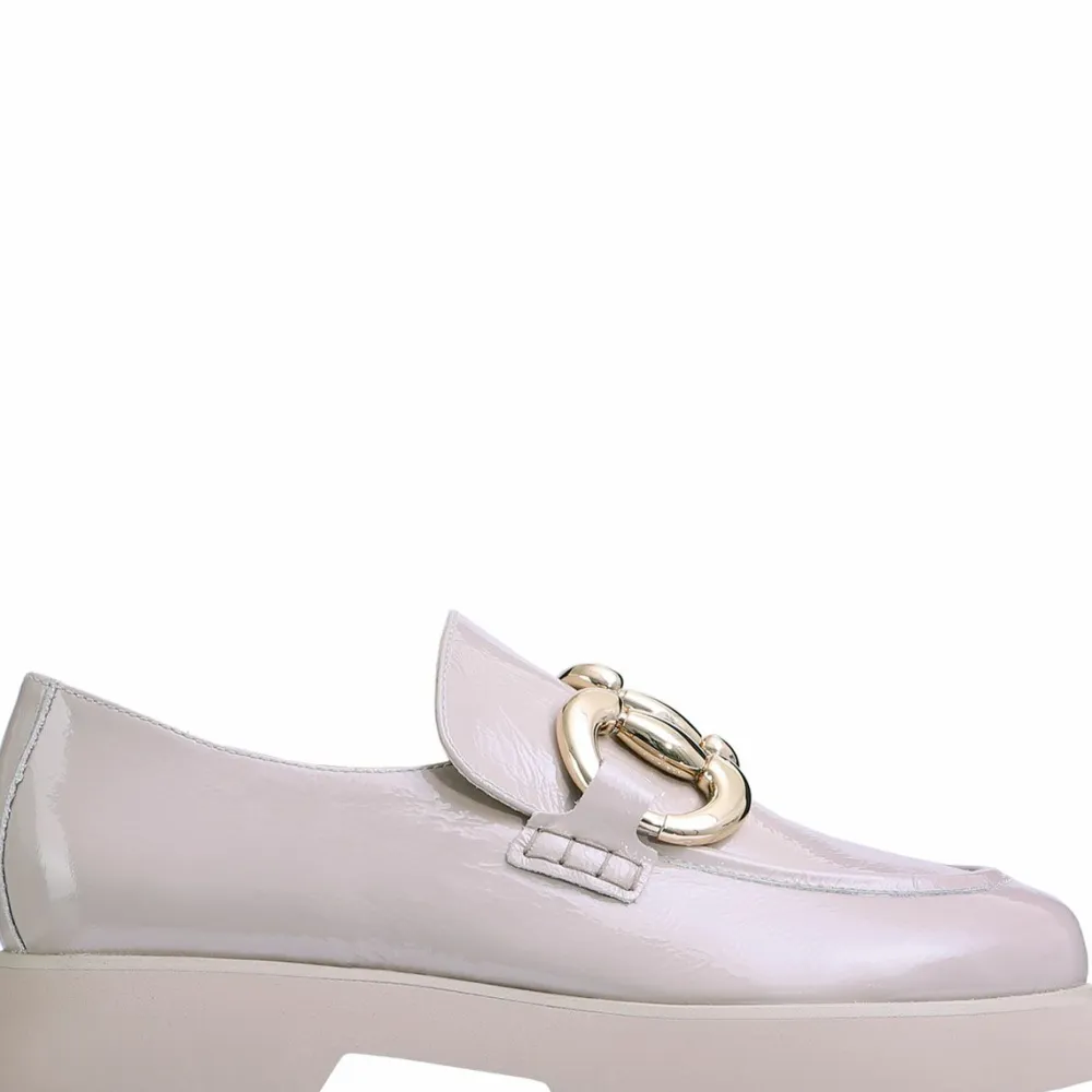 Discount Fred Women Loafers