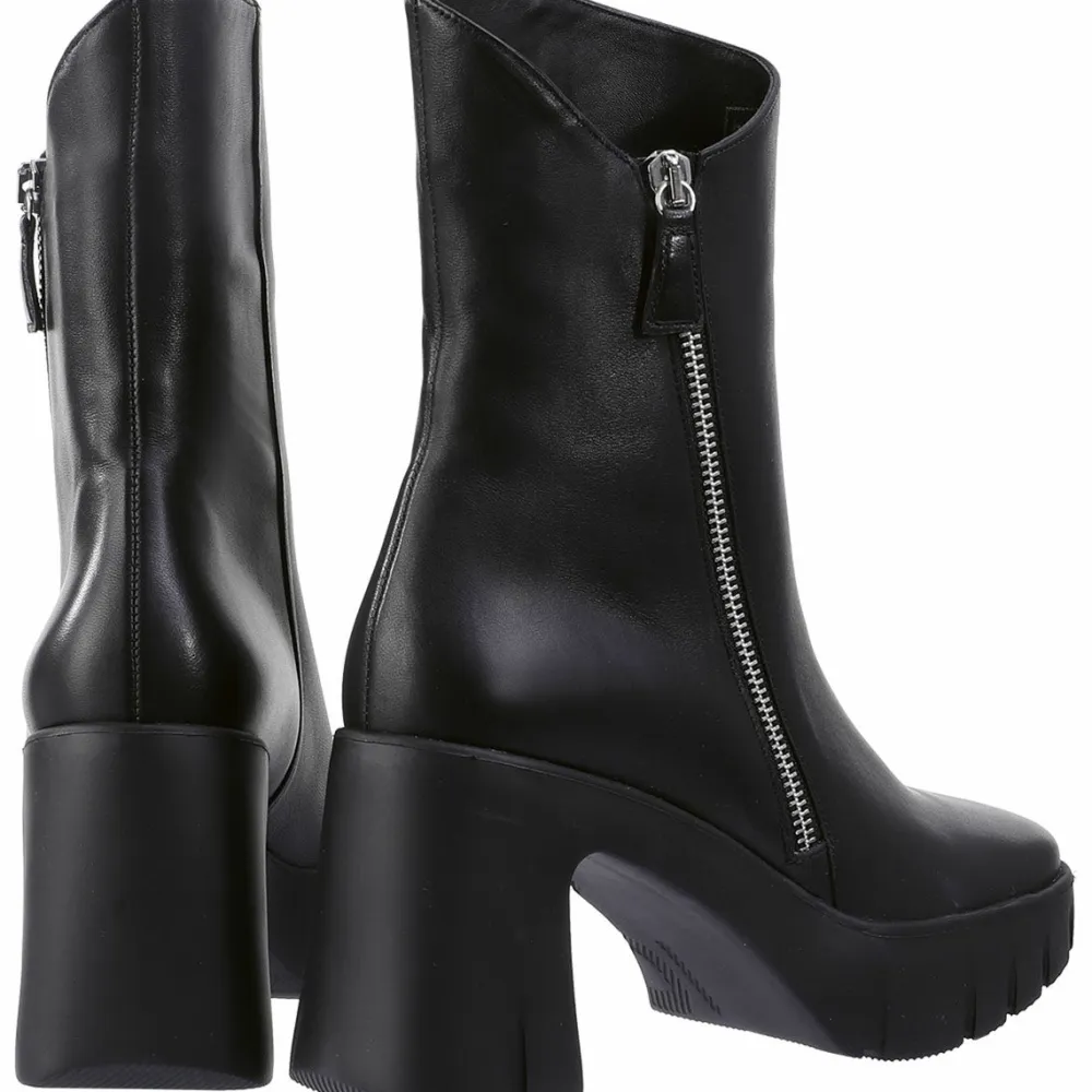 Shop Manon Women Booties