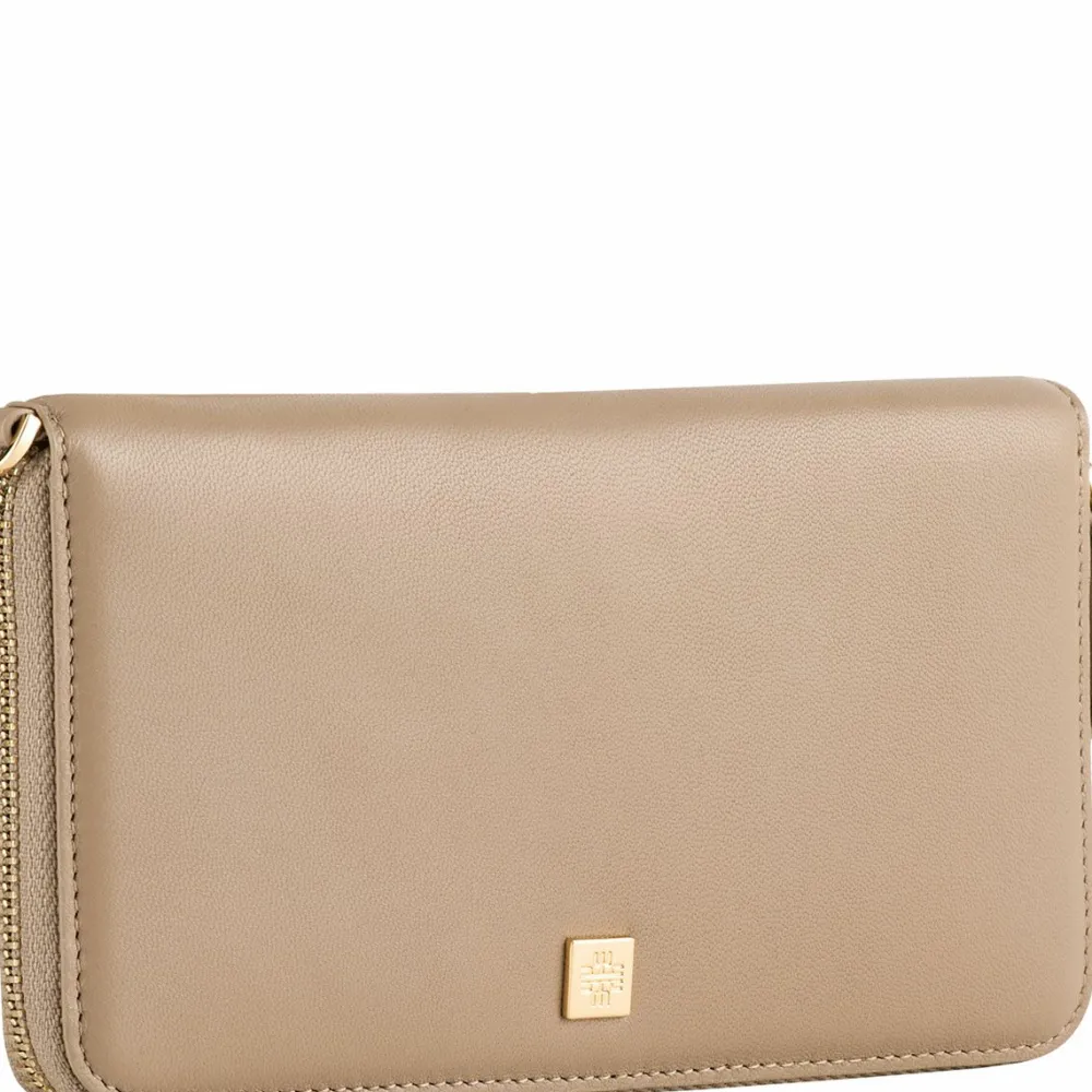 Cheap Miranda Women Accessories