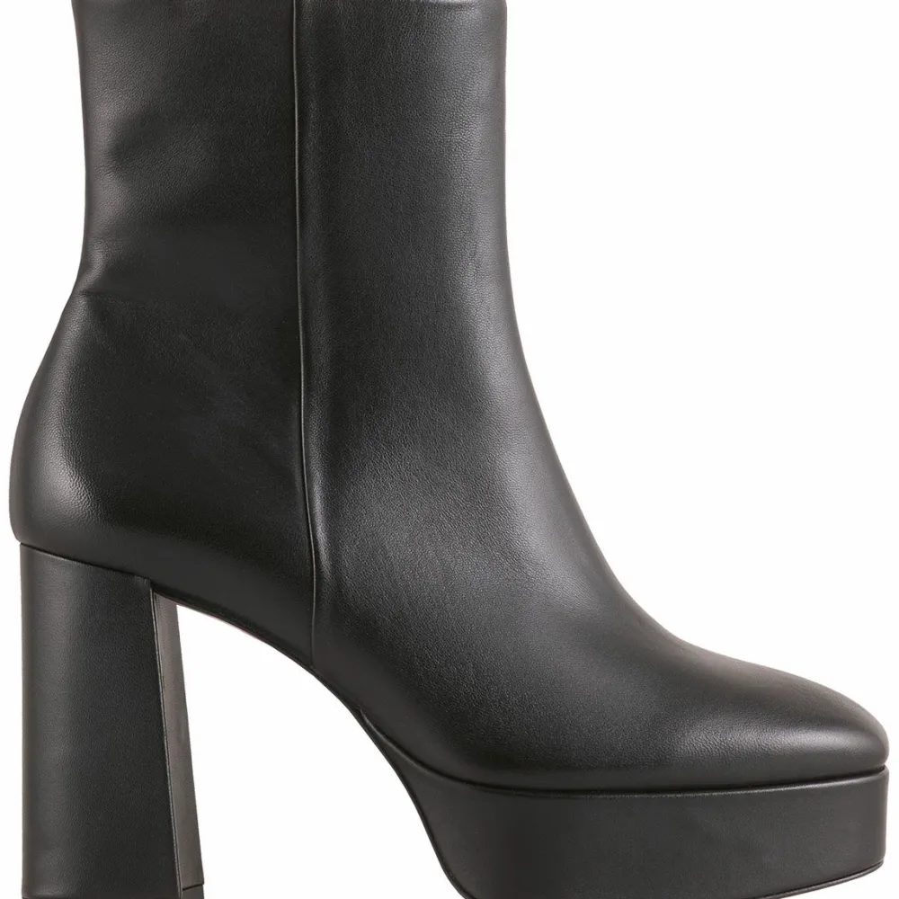 Online Nora Women Booties