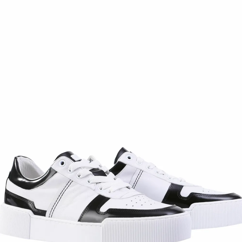 New Phil Women Sneakers