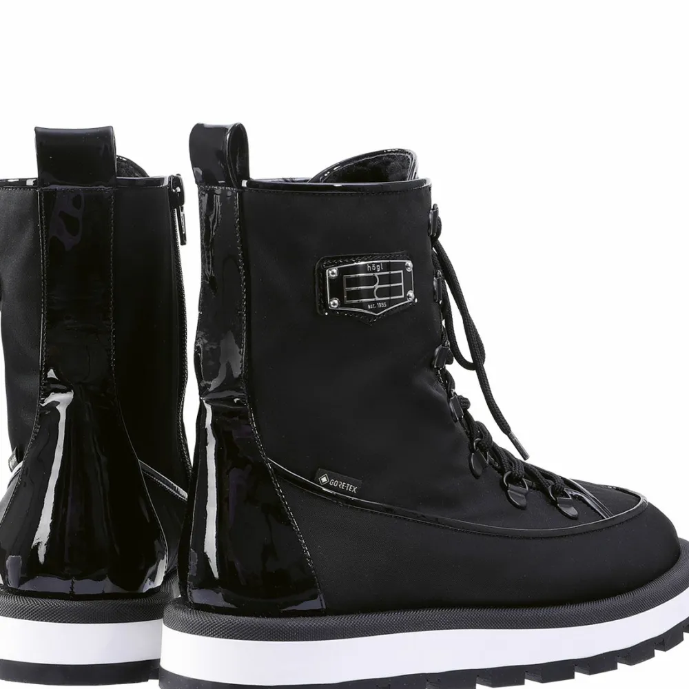New Walker Women Booties